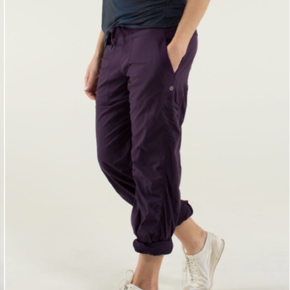 Lululemon Studio Pant II 10 Reg Deep Zinfandel